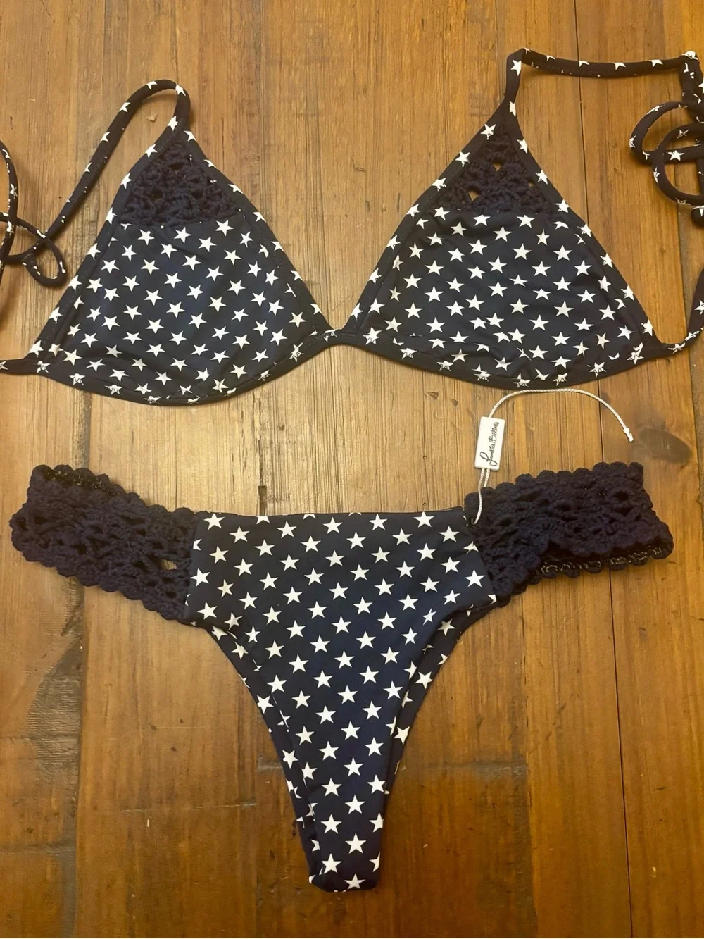 NWOT Frankie’s bikinis tanner stars bikini set